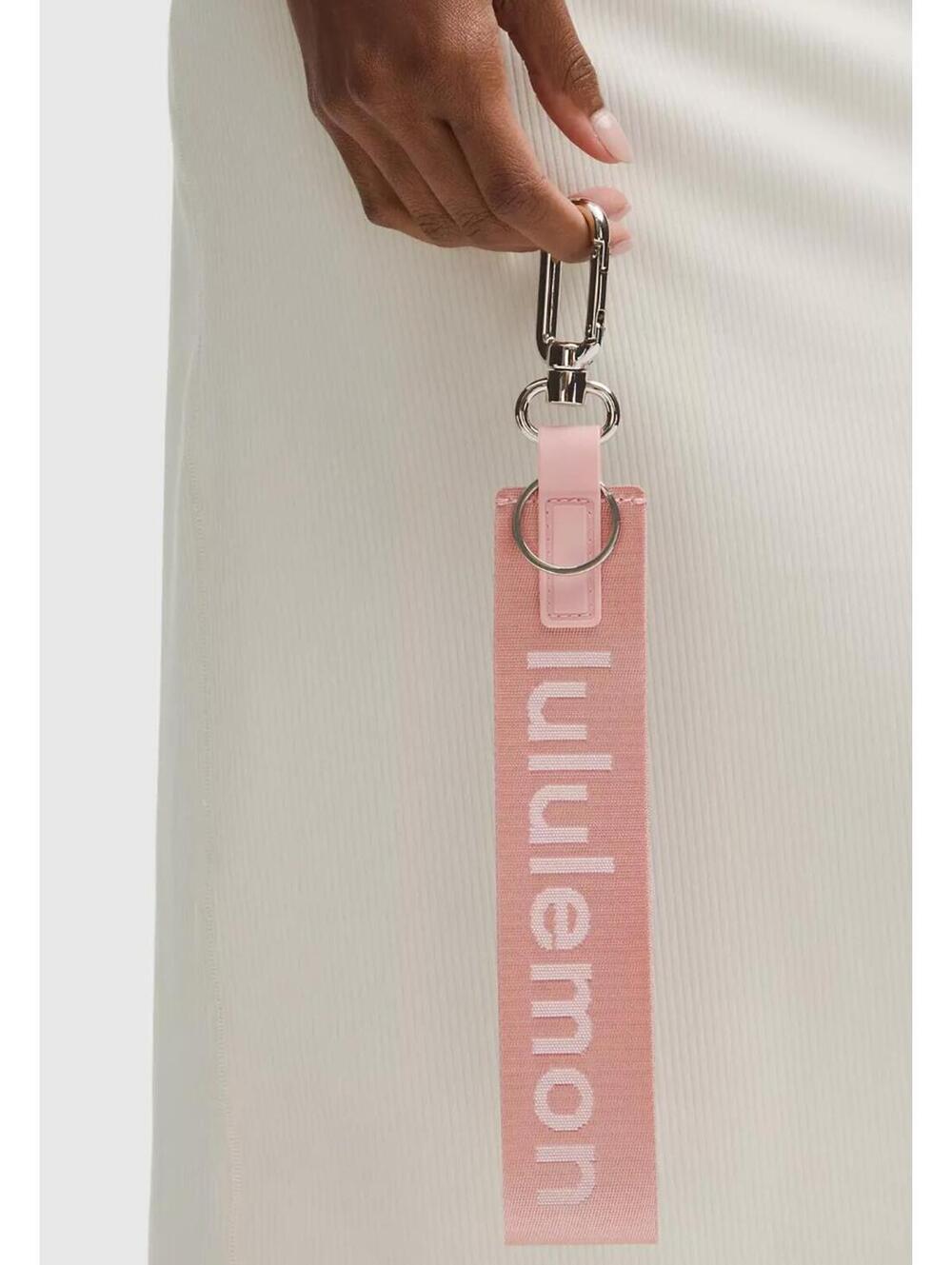 NWT Lululemon Never Lost Keychain Pink Haze/White - Picture 1 of 4